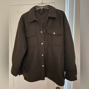 Forever 21 Dark Brown Shirt Jacket Shacket Size M Snap Buttons Cuffs Pockets